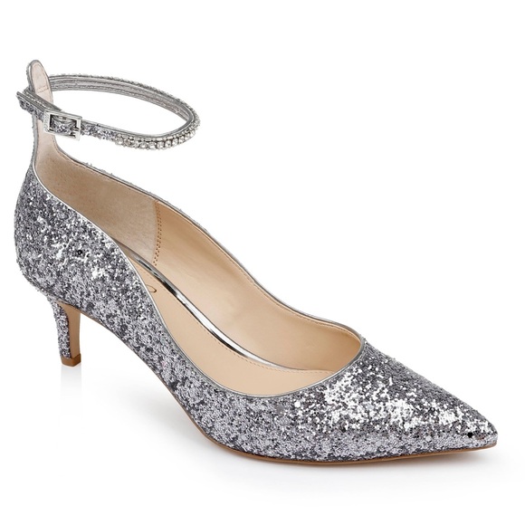Jewel Badgley Mischka Shoes - Badgley  Mischka x Jewel Silver Glitter Kitten‎ Heels Sz. 9